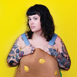 Dorothy-Porker-Nomnomnom-Burger-Selfie